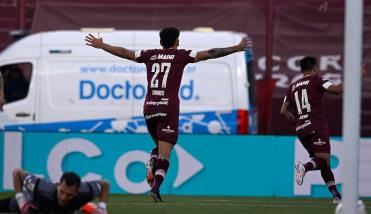 Lans logr una victoria clave ante Instituto y se ilusiona con la Copa Sudamericana