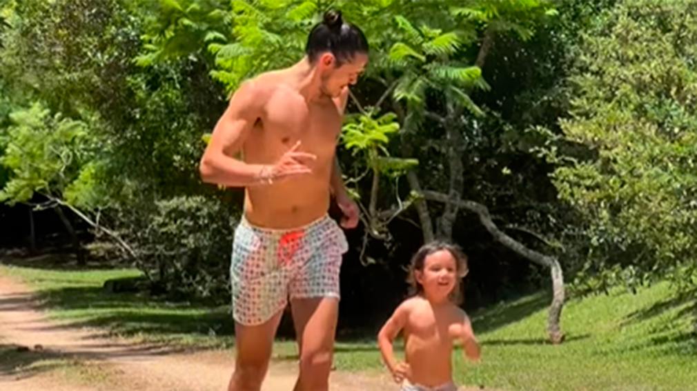Cavani no para ni en vacaciones y se entrena con todo para volver a Boca