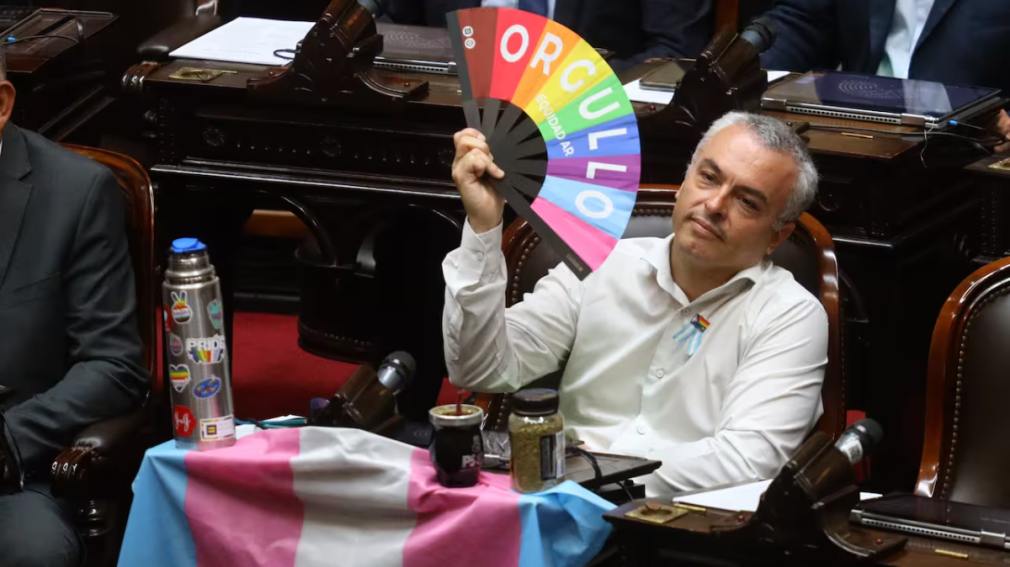Debate caliente en Diputados: “No soy kirchnerista, soy maricón y me la banco”