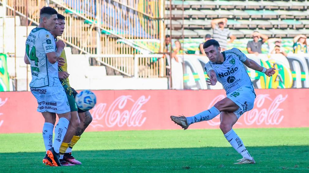 Entretenido empate entre Aldosivi y Sarmiento de Junín en Mar del Plata