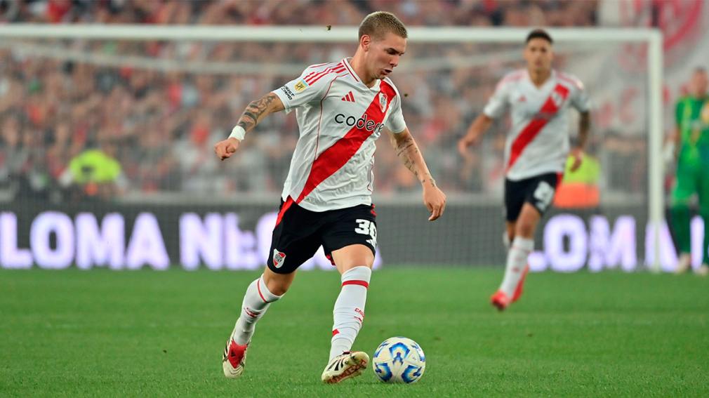 River hizo oficial la salida de Mastantuono al Real Madrid: se va por la cláusula y rompe un récord