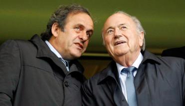 Blatter y Platini vuelven a los tribunales: qué penas podrían enfrentar en el nuevo juicio por corrupción  
