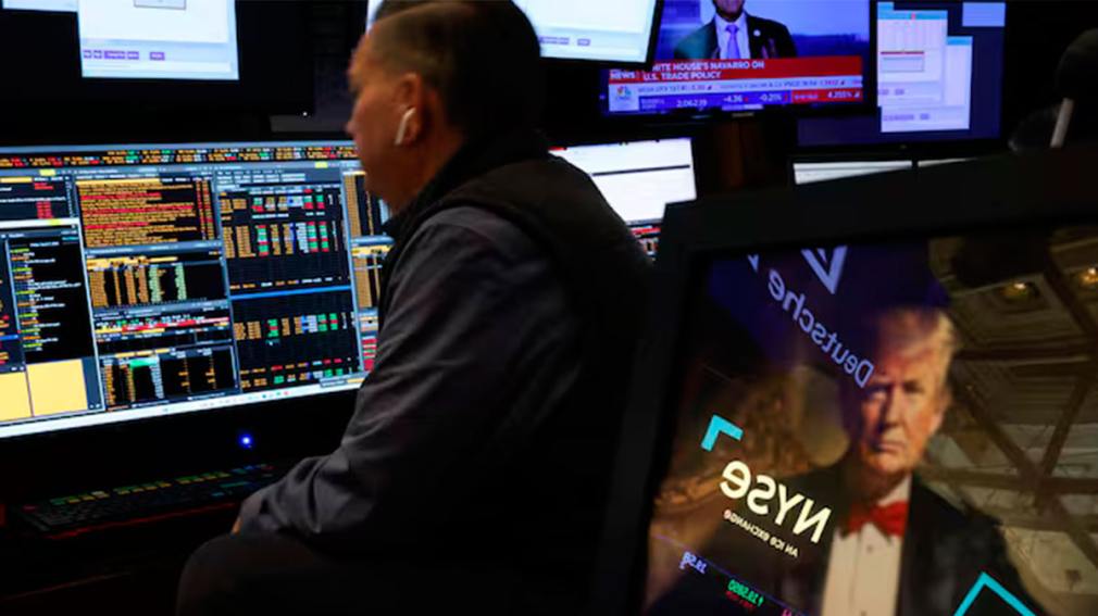 Wall Street se hunde por el temor a una guerra comercial y una polémica declaración de Trump