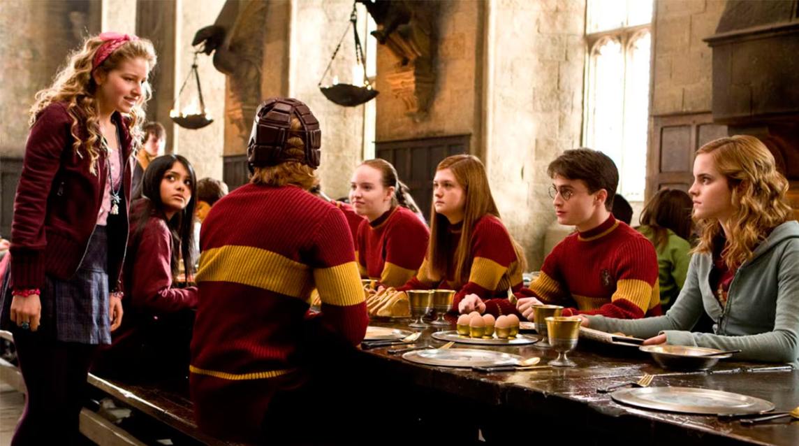 Actriz de Harry Potter se une a OnlyFans para saldar deudas y remodelar su hogar