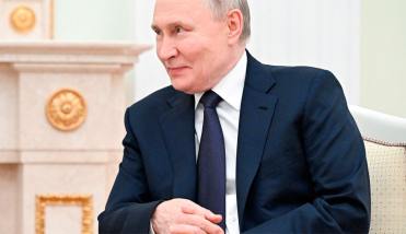 Rusia expulsa a diplomáticos británicos y crece la tensión entre Londres y Moscú