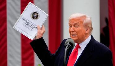 Trump amenazó a la Unión Europea con aplicar aranceles del 50% si no avanzan las negocicaciones