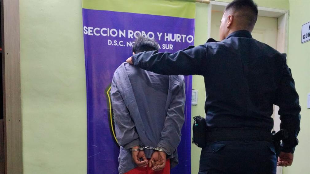 Detienen a un joven en el barrio Villa Coy por robo agravado