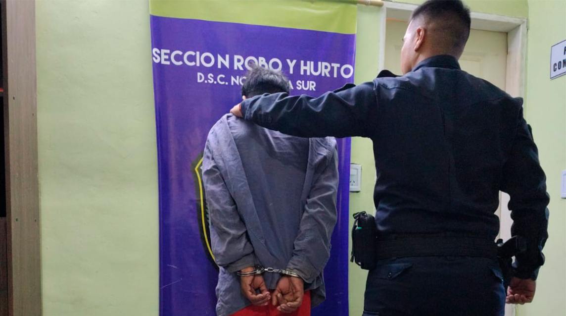 Detienen a un joven en el barrio Villa Coy por robo agravado