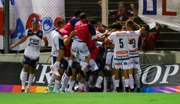 Central Córdoba de Rosario dio el golpe en la Copa Argentina y eliminó a Sarmiento de Junín 