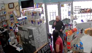  Increíble asalto en Santa Fe: jubilado de 80 años robó una dietética con una pistola