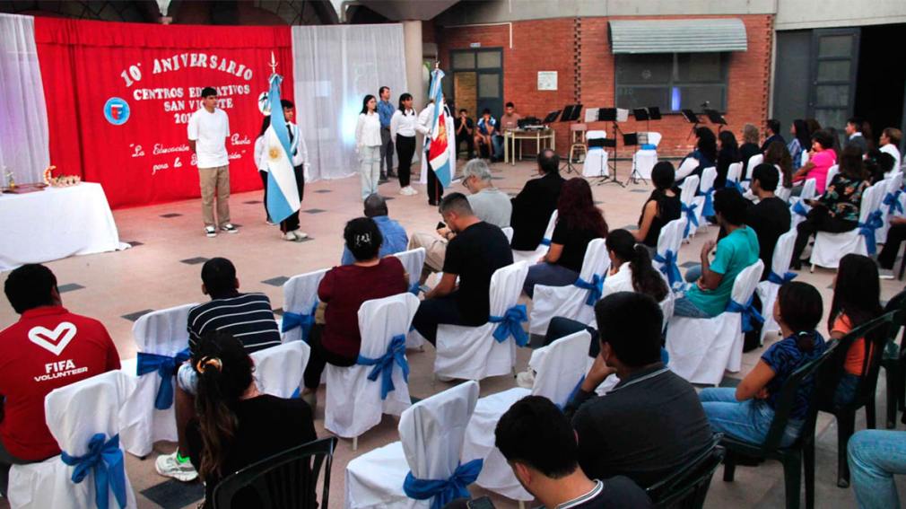Conmemoraron el 10° aniversario de los Centros Educativos San Vicente