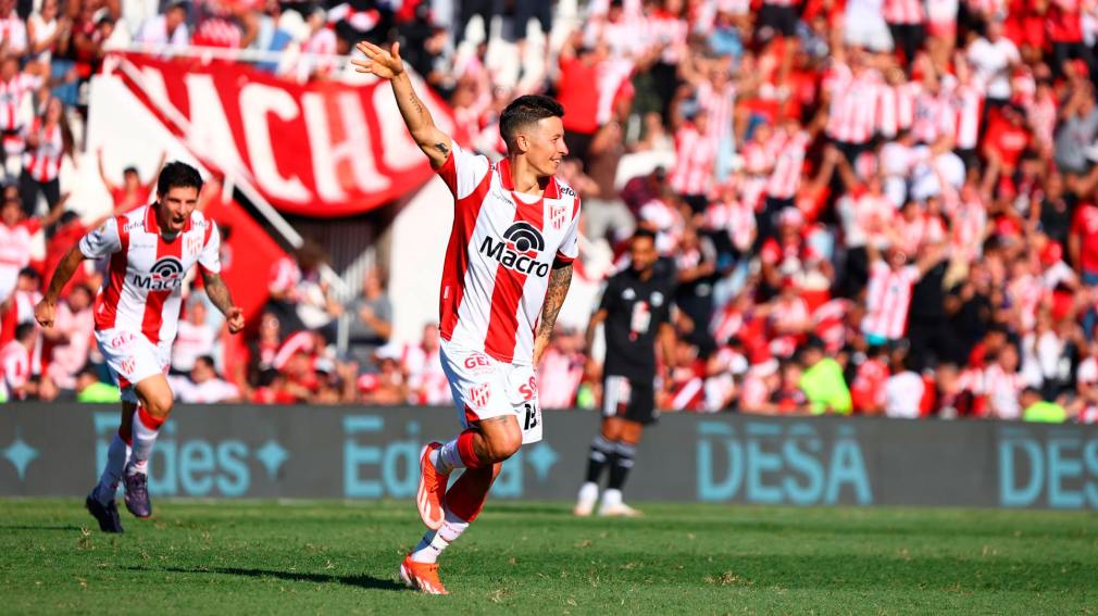 Instituto se recuperó ante Deportivo Riestra con una goleada en Córdoba