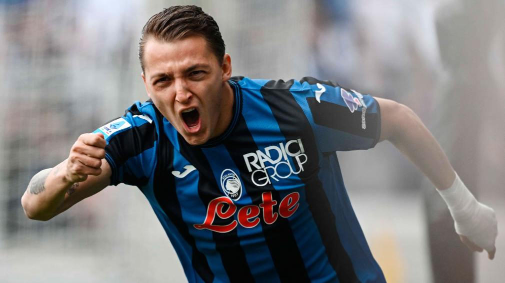 Mateo Retegui encendido: gol, asistencia y victoria clave para Atalanta ante Bologna