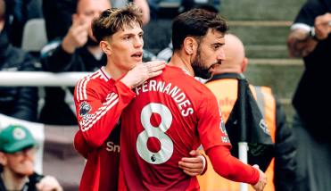 El golazo de Garnacho no le alcanzó al Manchester United, que cayó por goleada ante Newcastle