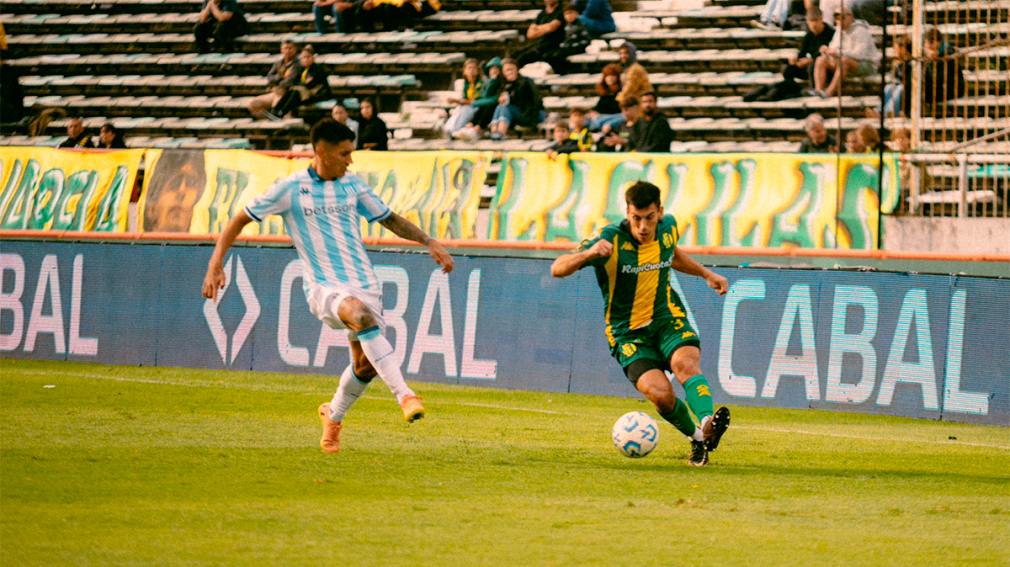Racing se recuperó en su visita a Aldosivi y se metió entre los ochos mejores