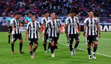 Central Córdoba luchó, pero se quedó con las manos vacías ante Huracán en el Estadio Único “Madre de Ciudades”