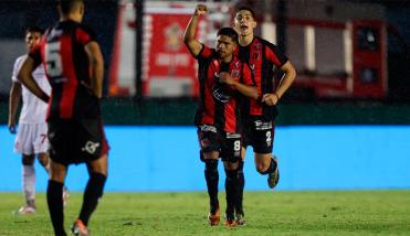 Defensores de Belgrano eliminó a Barracas Central y avanza en la Copa Argentina