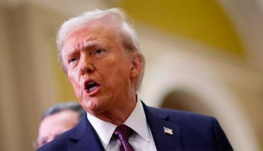 La economía de Estados Unidos se contrae por primera vez desde la pandemia y Trump culpa a Biden