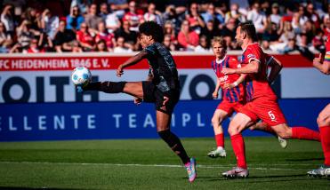 Bayern goleó al Heidenheim y sigue firme en la cima de la Bundesliga