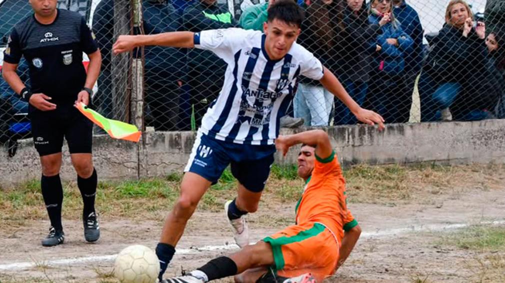 Sarmiento le ganó a Banfield como visitante en el debut en el torneo local