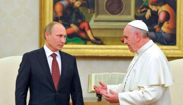 Vladímir Putin expresó sus condolencias por la muerte del papa Francisco