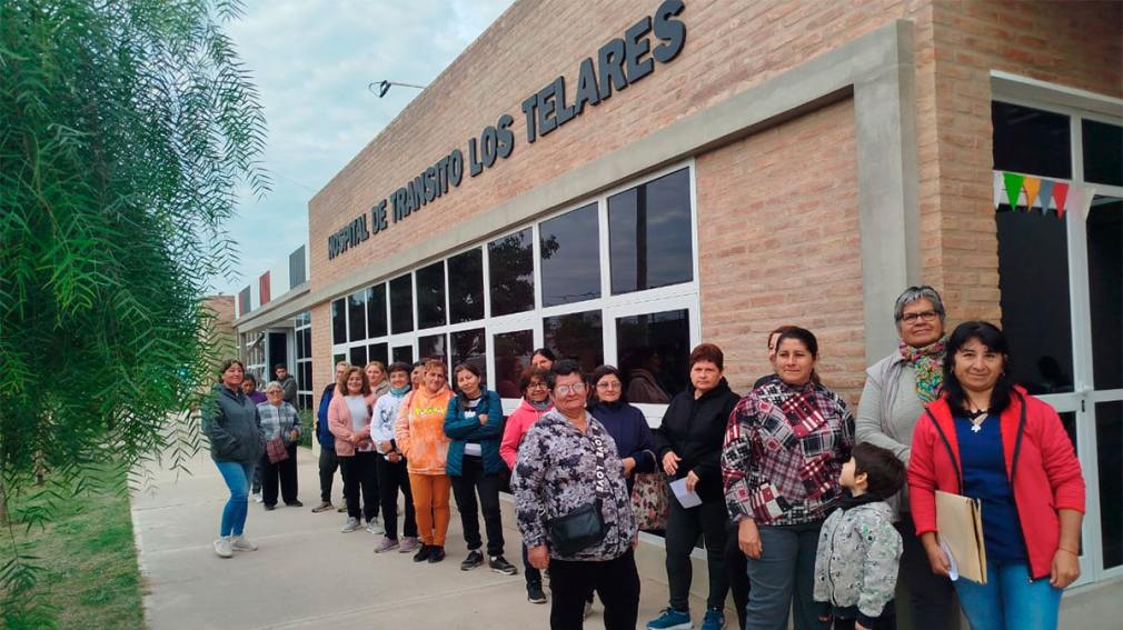 La Unidad Móvil Sanitaria de la Mujer realizó un operativo en el Hospital de Los Telares