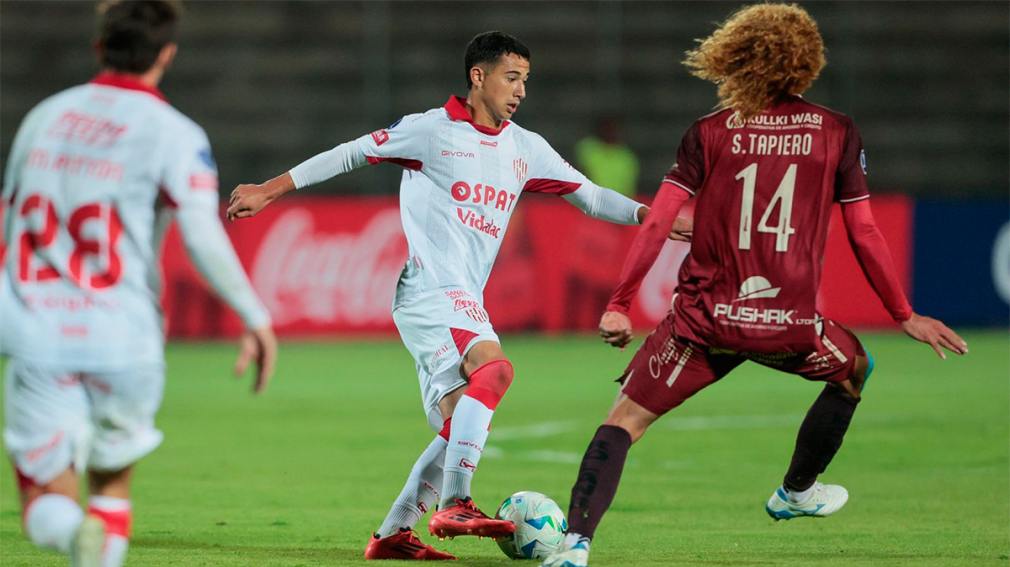 Mushuc Runa goleó a Unión de Santa Fe en Ecuador en su tercera presentación en Copa Sudamericana