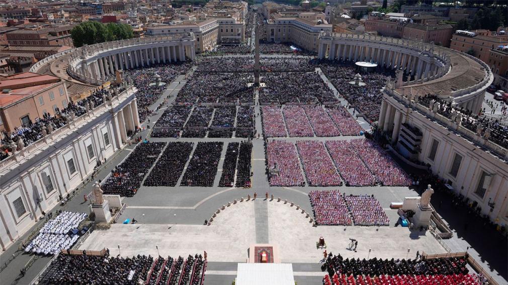 Más de 500 mil personas despidieron al papa Francisco en un emotivo e histórico funeral en el Vaticano