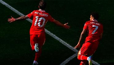 Alexis Mac Allister anotó en la goleada del Liverpool ante al Tottenham del Cuti Romero y se consagró campeón