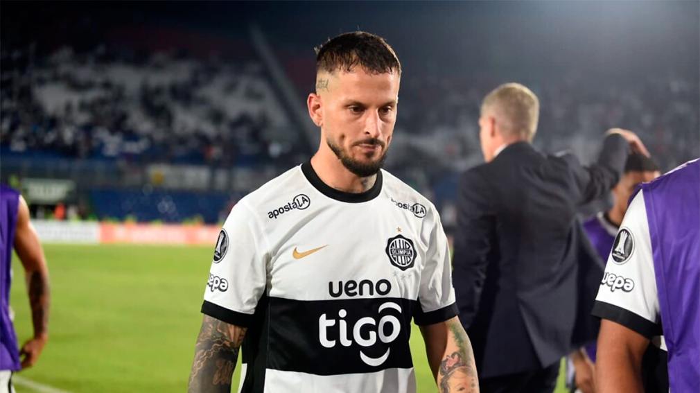 Internaron a Darío Benedetto por dengue: qué dice el parte médico de Olimpia