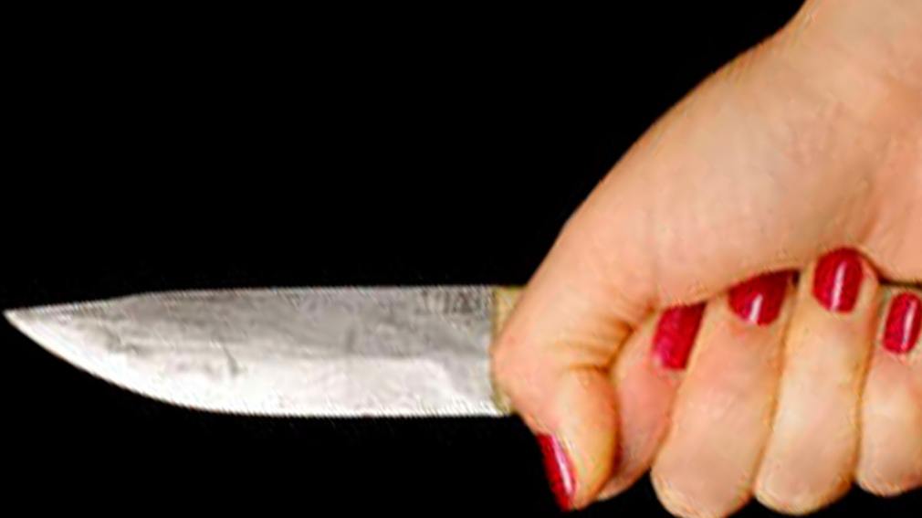Una joven se hirió con una navaja al ser reconocida como ladrona de bicicleta