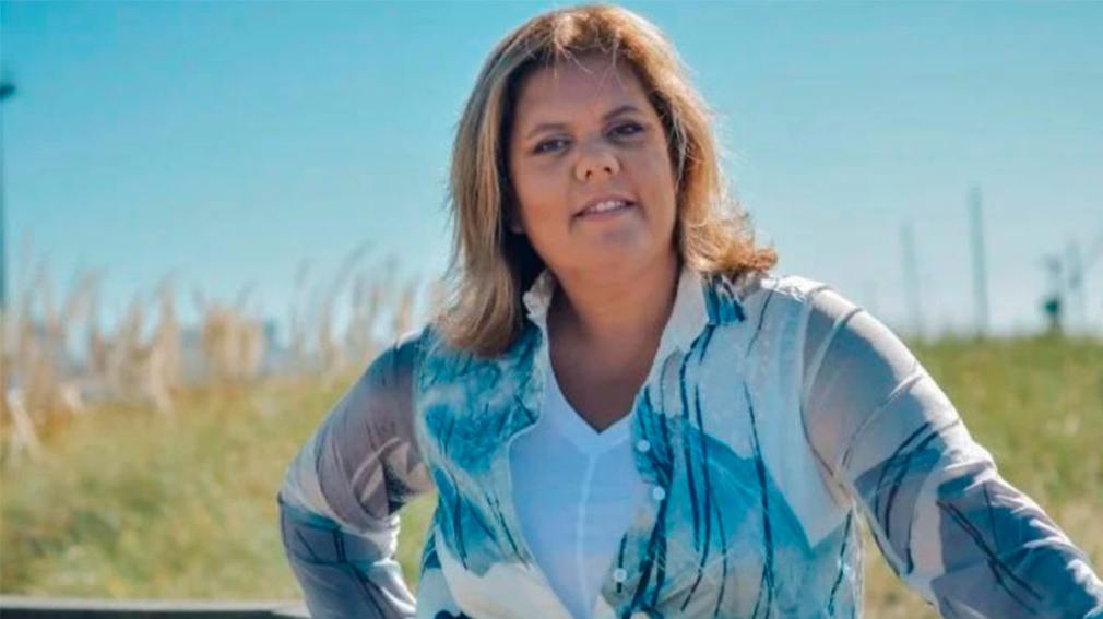 Noelia Pace llega a Santiago con un show que conecta el teatro con el más allá