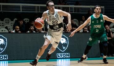 Olímpico sufrió una nueva derrota ante Ferro y comprometió su clasificación a los playoffs