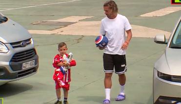 El emotivo gesto de Griezmann con un niño que cumplió el sueño de su vida