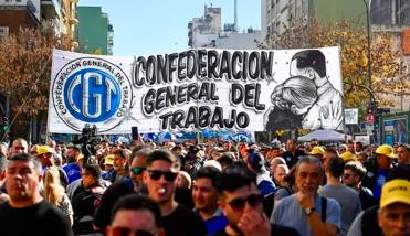 La CGT redobló las críticas a la gestión de Milei: “Va rumbo a la destrucción de la patria