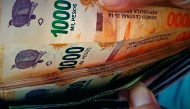 Salarios: las paritarias perdieron en el primer trimestre contra la inflación