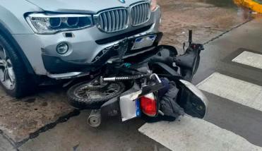 El abogado de Emerenciano Sena chocó a un motociclista en Chaco