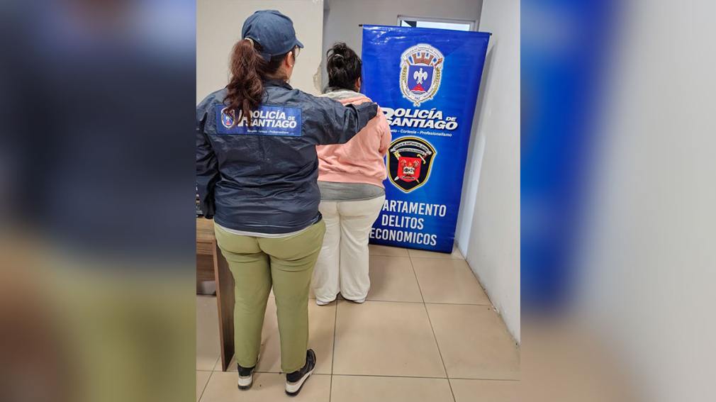 Detuvieron a una mujer en el barrio 8 de Abril por defraudación