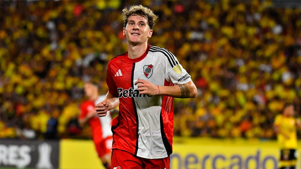 River fue más, ganó un duelo clave ante Barcelona en Guayaquil y manda en el grupo B de la Libertadores