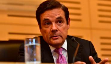 Carlos Rovira acusó a Javier Mileide pedir votos contra Ficha Limpia en el Senado