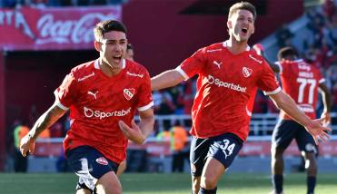 Independiente ganó con un golazo de Montiel y chocará con Boca en cuartos de final
