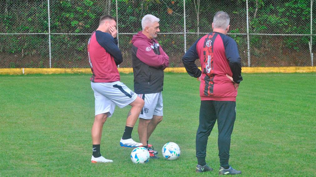 Central Córdoba realizó su última práctica en Venezuela antes del duelo con Deportivo Táchira
