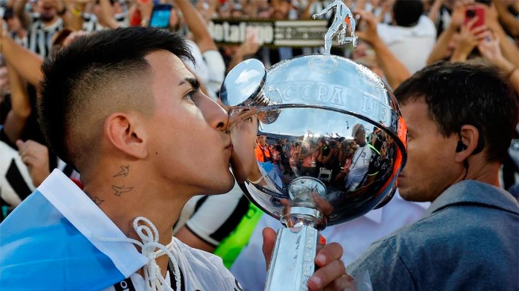 Botafogo quiere a Thiago Almada para el Mundial de Clubes: ¿qué dijo el argentino?