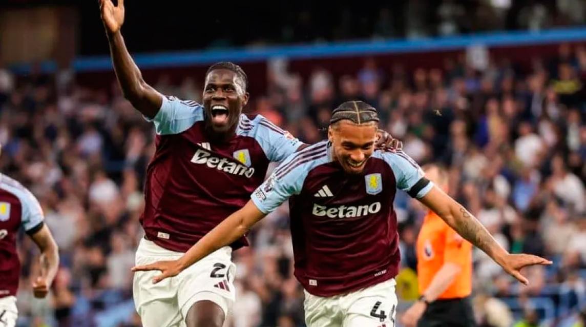 Aston Villa se quedó con un triunfazo ante el Tottenham y se aseguró un puesto en la Champions League