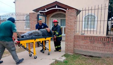 Obreros quedaron atrapados tras el derrumbe de un techo en el que estaban trabajando