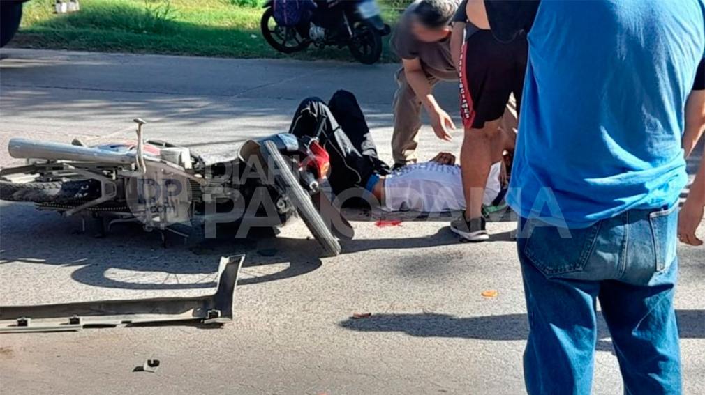Fuerte accidente en avenida Independencia terminó con un motociclista herido