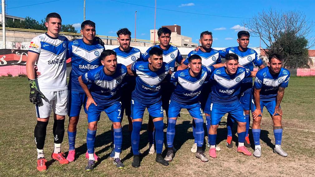 Vélez aplastó a Instituto Santiago en San Ramón, lo dejó afuera de la pelea y volvió a la cima de la Zona B