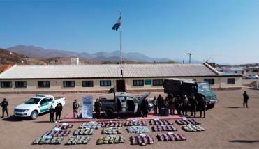 Tres bolivianos fueron condenados por ingresar más de 360 kilos de marihuana
