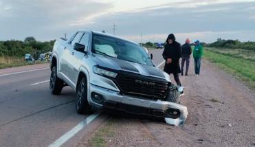 Ruta 34: fuerte choque de camionetas dejó a dos personas heridas