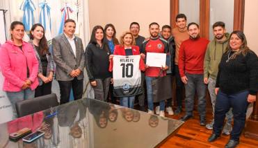 Norma Fuentes recibió a organizadores del 4° Torneo Nacional de Fútbol Infantil